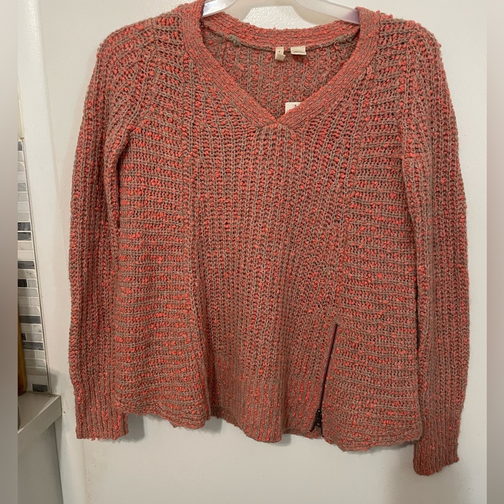 NWT Anthropologie Moth Pink Rose long sleeve
Cable Knit v neck sweater zip side